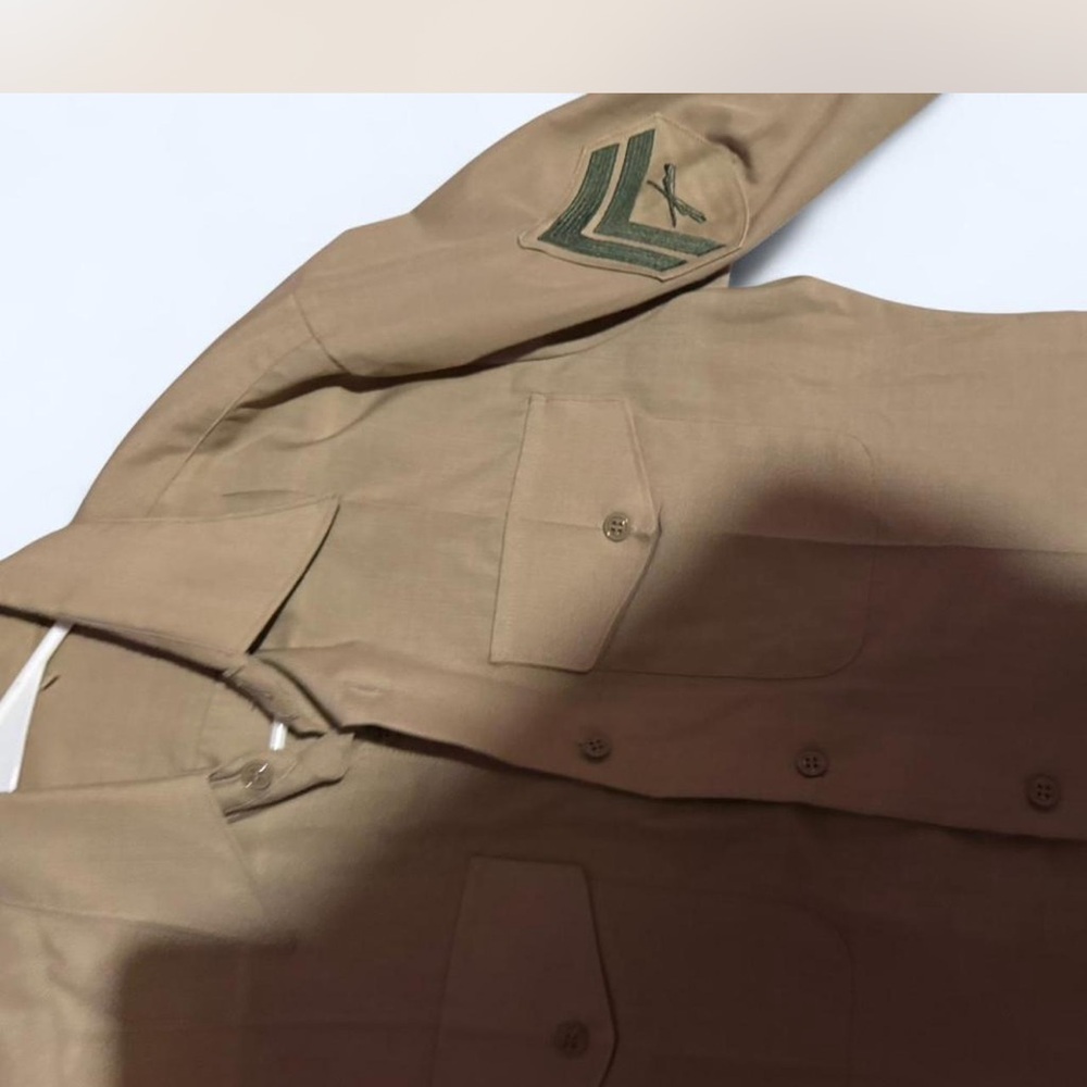 Men's Tan Military Style Jacket